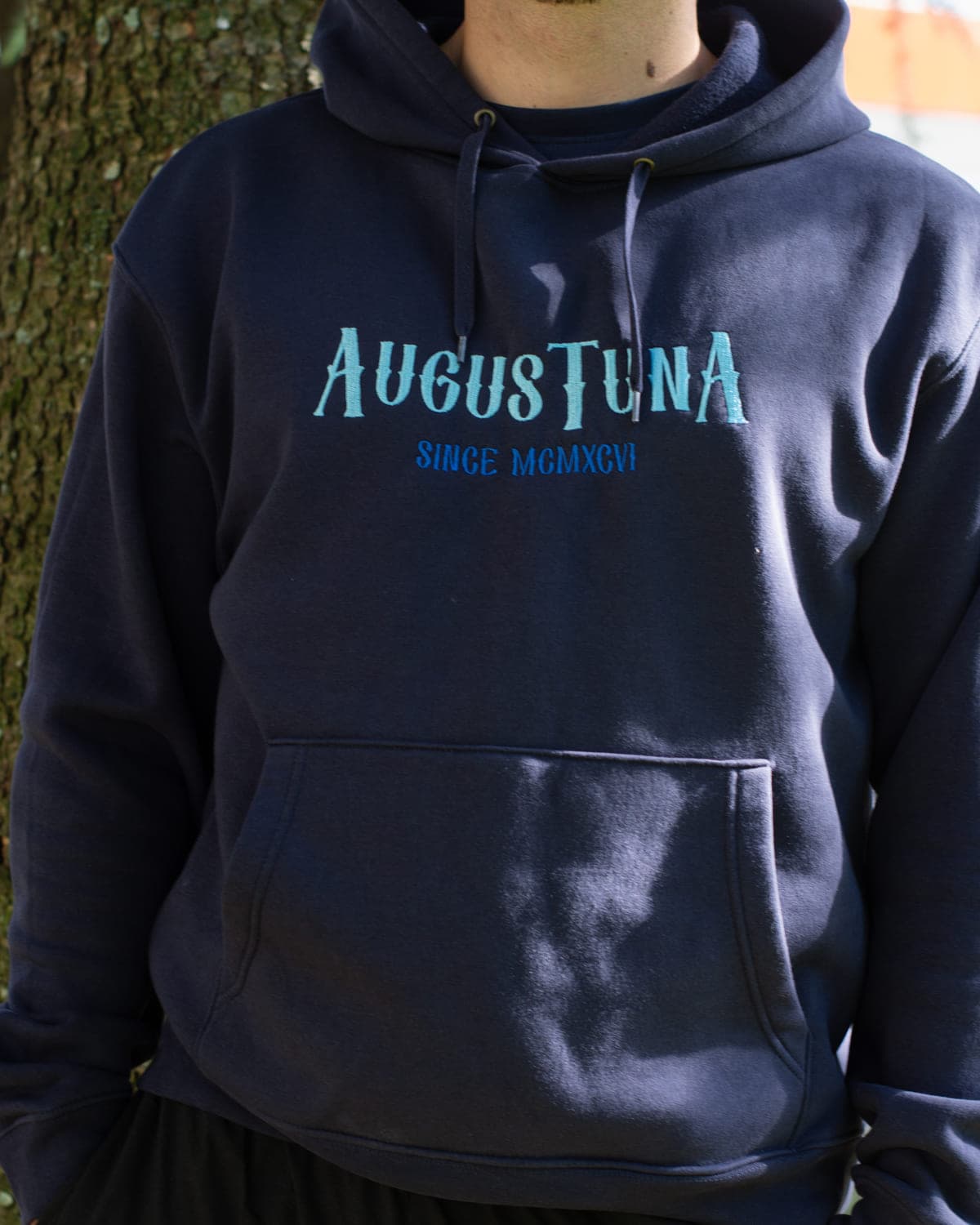 Hoodie Azul-Noite — fotografia 1