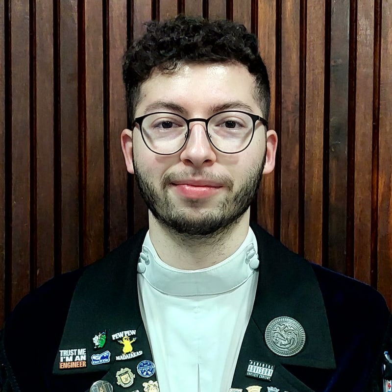 Luís Gustavo Aires Guimarães Maia